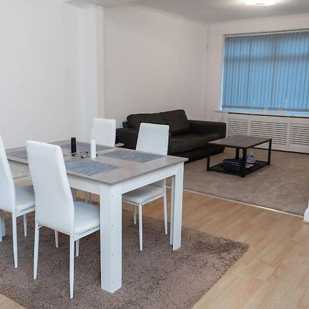 Home In Failsworth Manchester Buitenkant foto